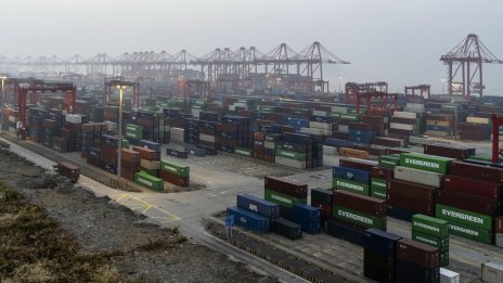 Митата на Тръмп за Китай влязоха в сила, Мексико и Канада получиха отсрочка