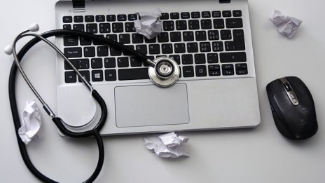 Стартът на електронната здравна система се измества за 2022 г.