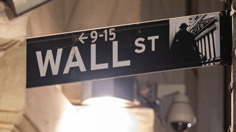 Dow скочи с над 550 пункта, отбелязвайки най-добрия си ден от юни