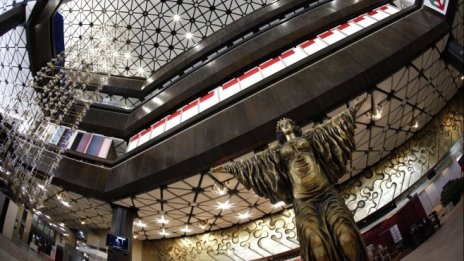 До 15 ноември трябва да приключи основният ремонт на НДК