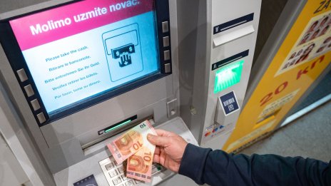 За 51% от плащанията в магазините хърватите вече ползват евро, а не куна 