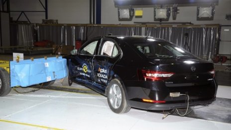Skoda Superb с максимална оценка от Euro NCAP