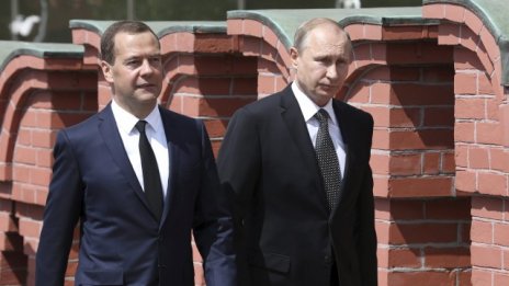 Студена война, но без вицовете