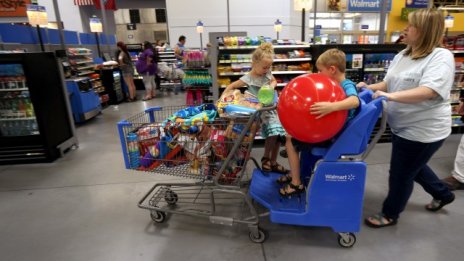 Wal-Mart тества доставка на хранителни стоки чрез Uber и Lyft