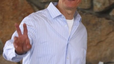 Wall Street наказа Apple за по-слабите продажби на iPhone