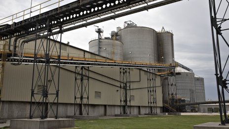 Правителствени планове за разходите на САЩ предвиждат по-голяма подкрепа за етанола