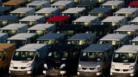 Renault и италиански концерн ще разработват по-екологични дизелови двигатели