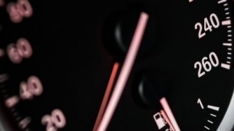 Започна производството на най-бързия сериен автомобил в света