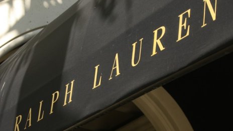 Ръстът в търговията на дребно повиши печалбата на Ralph Lauren