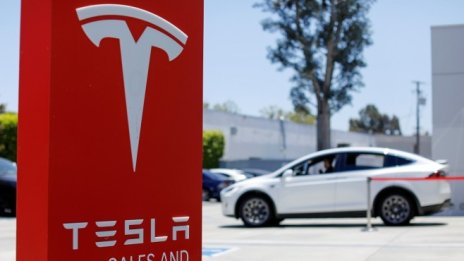 Tesla вдига цените на Model X и Model S в Китай