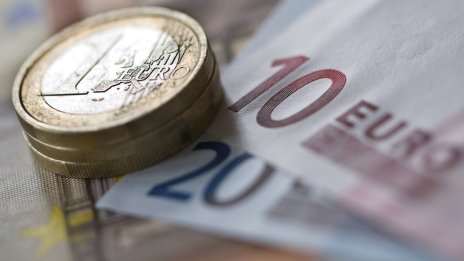 КФН: От 9 август цените на финансовите услуги ще са само в евро