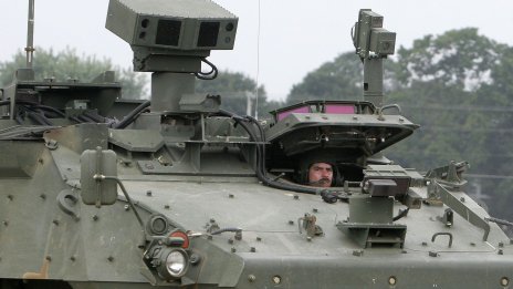 Правителството одобри предложение за закупуване на нови бойни машини Stryker