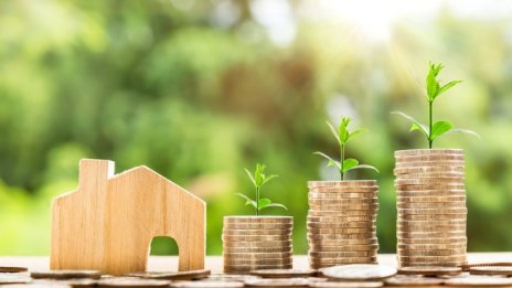 Лошите потребителски кредити намаляват с почти 13% на годишна база 