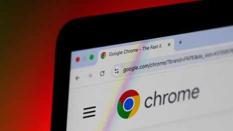 ЕС глоби Google с 890 млн. евро за нарушения при търсачката и магазина за приложения