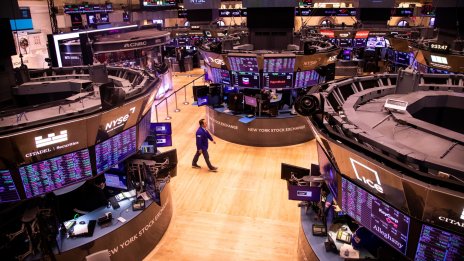 Dow Jones записа най-добрия си месец от 1976 г. 