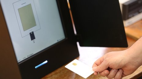 Ако изборите не са две в едно, да са през две седмици, призова шефът на "Сиела Норма"