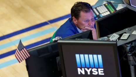 Технологичният сектор повлече надолу Wall Street