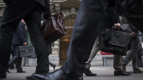 Credit Suisse стартира нова програма за обратно изкупуване на акции