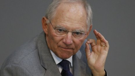 Шойбле отново заговори за Grexit