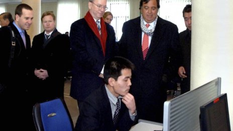 Google призова Пхенян да не цензурира интернет