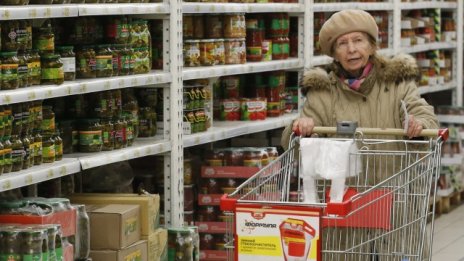 Войната в Украйна - състезание между телевизора и хладилника