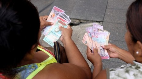 Инфлацията във Венецуела може да достигне 10 млн. процента през 2019 г. 