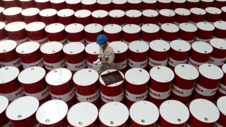 МАЕ: Светът наистина се нуждае от повече петрол