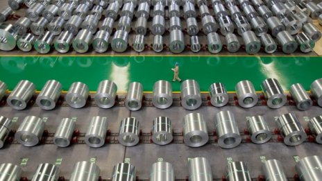 Производствената инфлация в Китай се забавя четвърти пореден месец