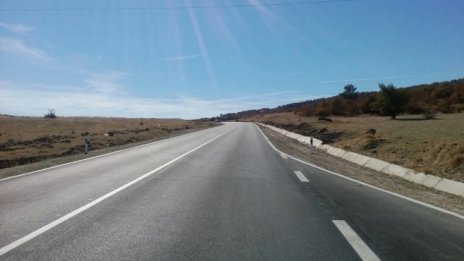 Догодина ще бъдат ремонтирани над 1200 км пътища в страната