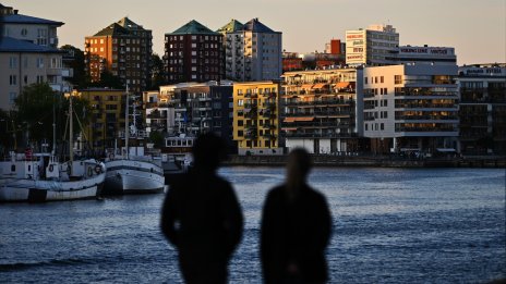 Цените на жилищата в Швеция отново падат след месеци на стабилизация