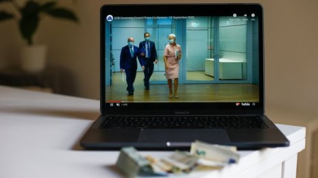 ЕЦБ обсъжда по-малък пакет стимули 