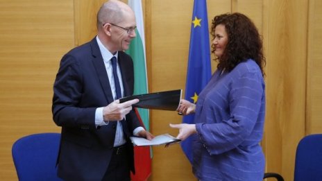 МБВР консултира въвеждането на споделени услуги в българската администрация