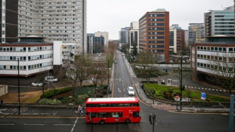 Британското правителство инвестира 3 млрд. паунда в автобусната мрежа на Англия
