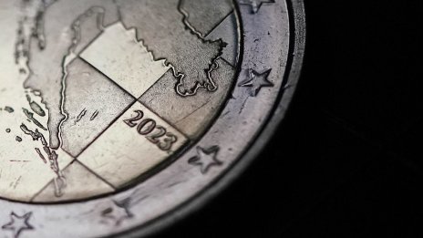 Членството на България в еврозоната може да бъде отложено с няколко месеца