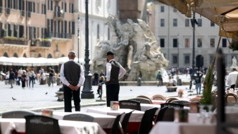 Над половината малки фирми в Западна Европа може да фалират до година