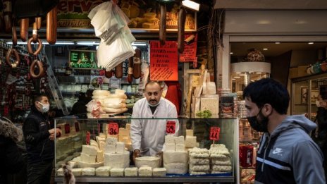 За мнозина в Турция месото вече е лукс