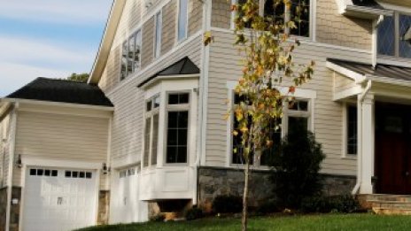 Над половината от жилищата в САЩ са по-скъпи, отколкото преди рецесията