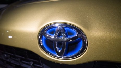 Toyota представи прототипи на двигатели с алтернативни горива