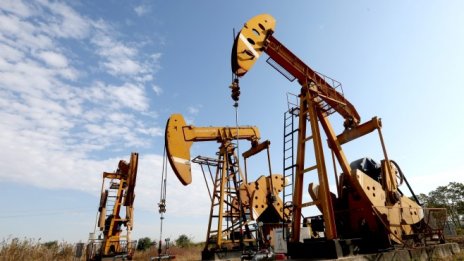 Рияд и Москва потвърдиха увеличаването на добива с 1 млн. барела дневно