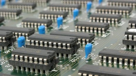 Какви са очакваните ефекти от недостига на чипове?