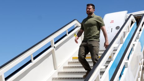 Зеленски пред TIME: Руската пропаганда успешно влияе на Белия дом