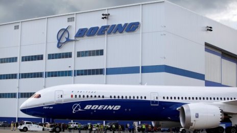 И Великобритания спря полетите на Boeing 737 MAX 8