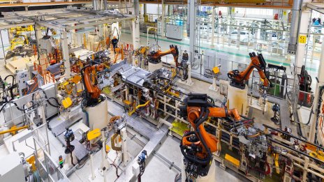 Спадът на промишлената активност в еврозоната се забавя