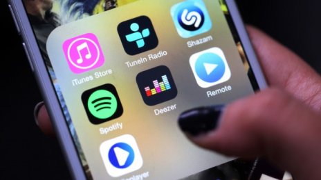 Конкурентът на Spotify Deezer бе оценен на около 1,1  млрд. долара