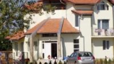 Вила или апартамент, по Черноморието или в ски-курорт?