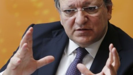 Барозу: Ще дадем повече време за свиване на бюджетните дефицити