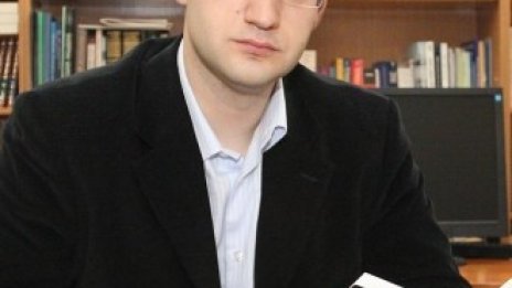 Г. Ангелов: Служебният кабинет не може да тегли заем за повишаване на доходите