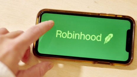 Robinhood разчита все повече на криптовалутите, но активността спада