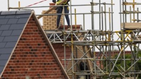 България е четвърта в ЕС по месечен ръст на строителството през юни