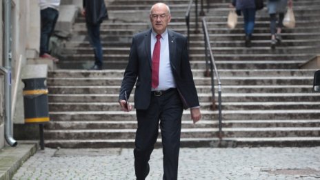 Премиерът заплаши да смени ръководството на КЕВР заради парното